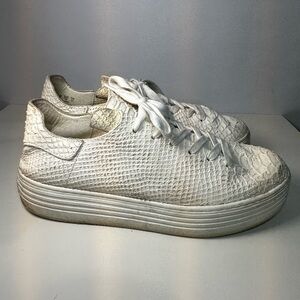 Sam Edelman Pippy White Snakeskin Embossed Leather Platform Sneakers Size 10